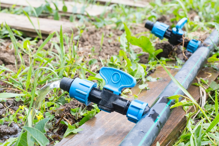 Műanyag KPE csatlakozók, avagy az öntözőrendszerek elengedhetetlen kellékei