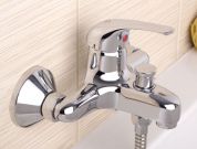 Csaptelep kádtöltő Junior (151-0012-00)
zuhanyszettel Mofém